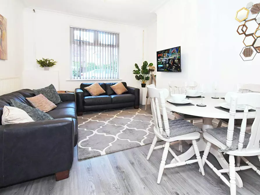 Immagine 5 di Casa indipendente in affitto  in Grosvenor Avenue a 