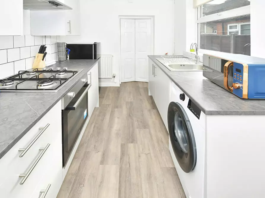 Immagine 8 di Casa indipendente in affitto  in Keary Street a 