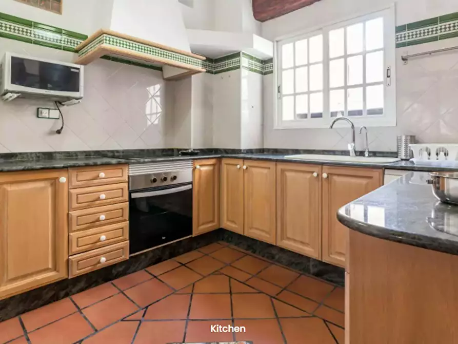 Immagine 7 di Camera in affitto  in Carrer de les Danses a Valencia