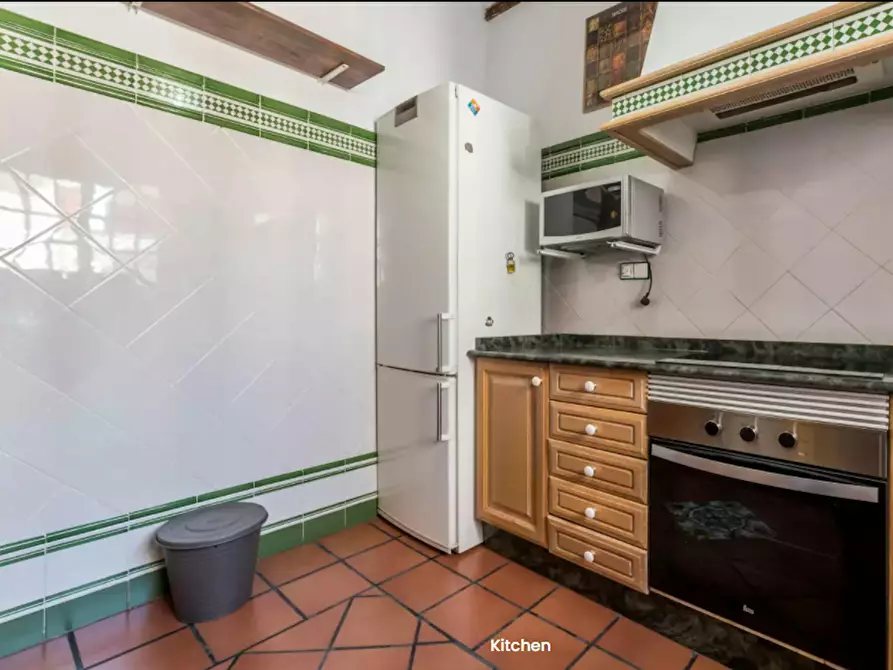 Immagine 9 di Camera in affitto  in Carrer de les Danses a Valencia