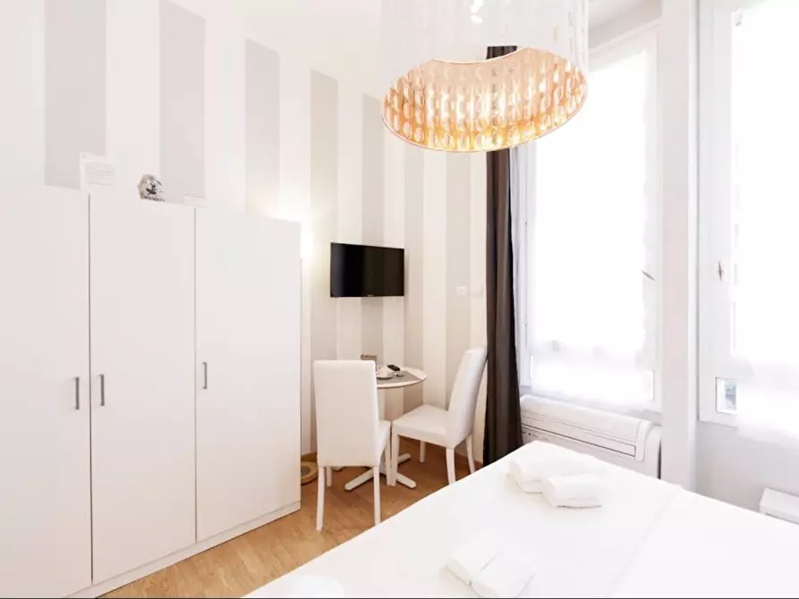 Immagine 6 di Appartamento in affitto  in Via Napo Torriani a Milano