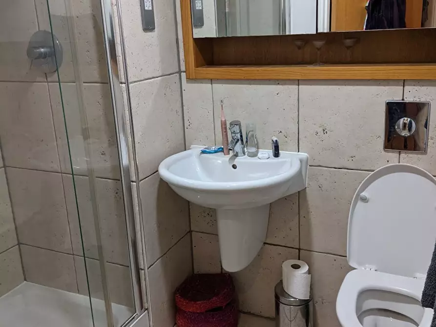 Immagine 6 di Appartamento in affitto  in Armouries Way a 