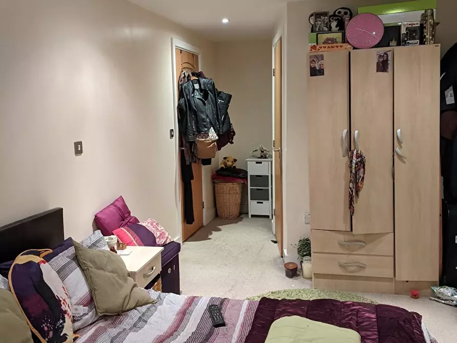 Immagine 5 di Appartamento in affitto  in Armouries Way a 