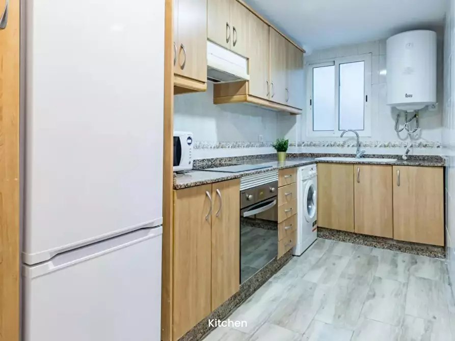 Immagine 7 di Camera in affitto  in Carrer Pintor Joan Baptista Porcar a Valencia