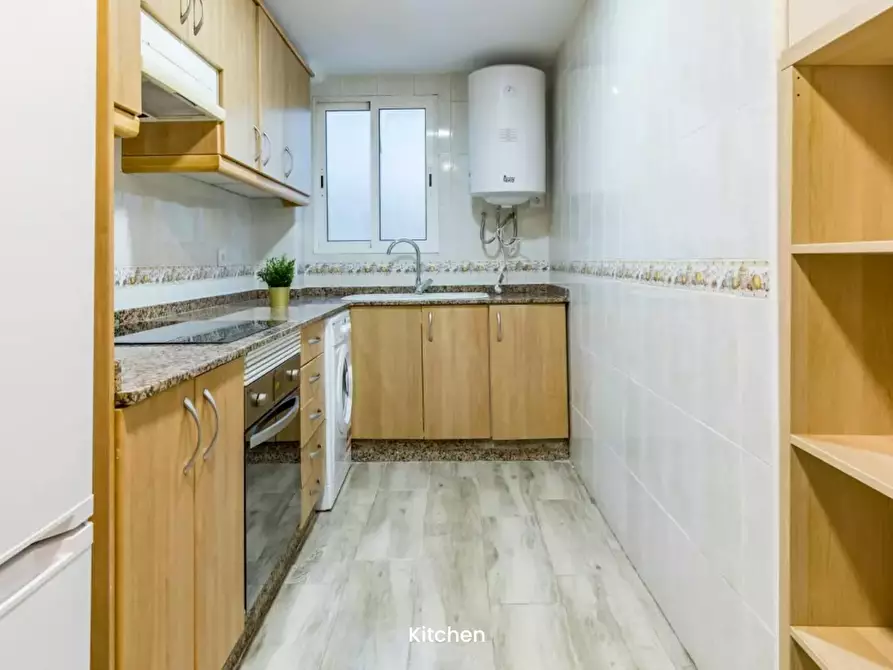 Immagine 8 di Camera in affitto  in Carrer Pintor Joan Baptista Porcar a Valencia