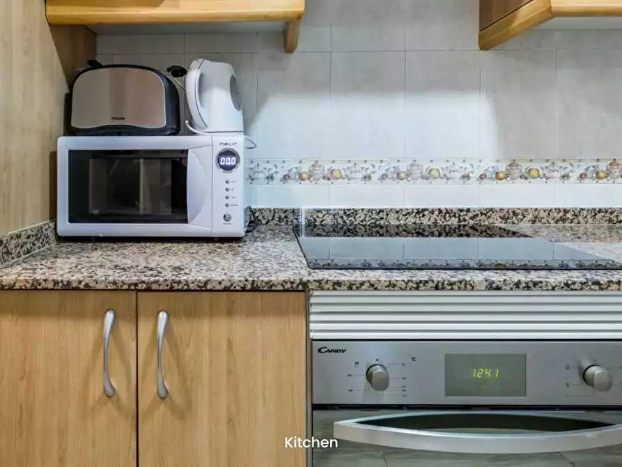 Immagine 10 di Camera in affitto  in Carrer Pintor Joan Baptista Porcar a Valencia