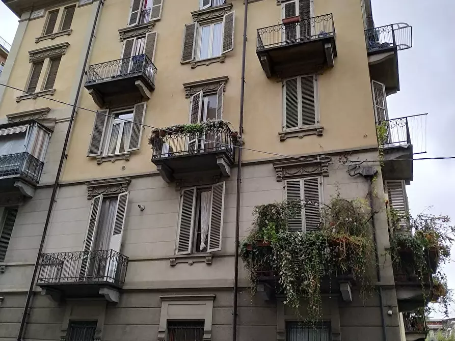 Immagine 4 di Camera in affitto  in Via Urbino a Torino