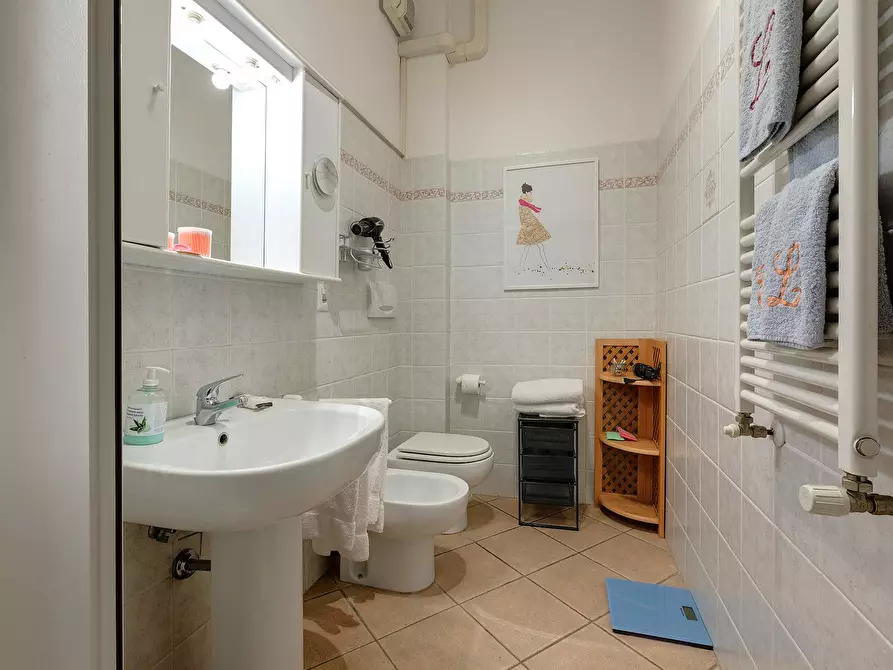 Immagine 5 di Appartamento in affitto  in Via dei Tavolini a Firenze