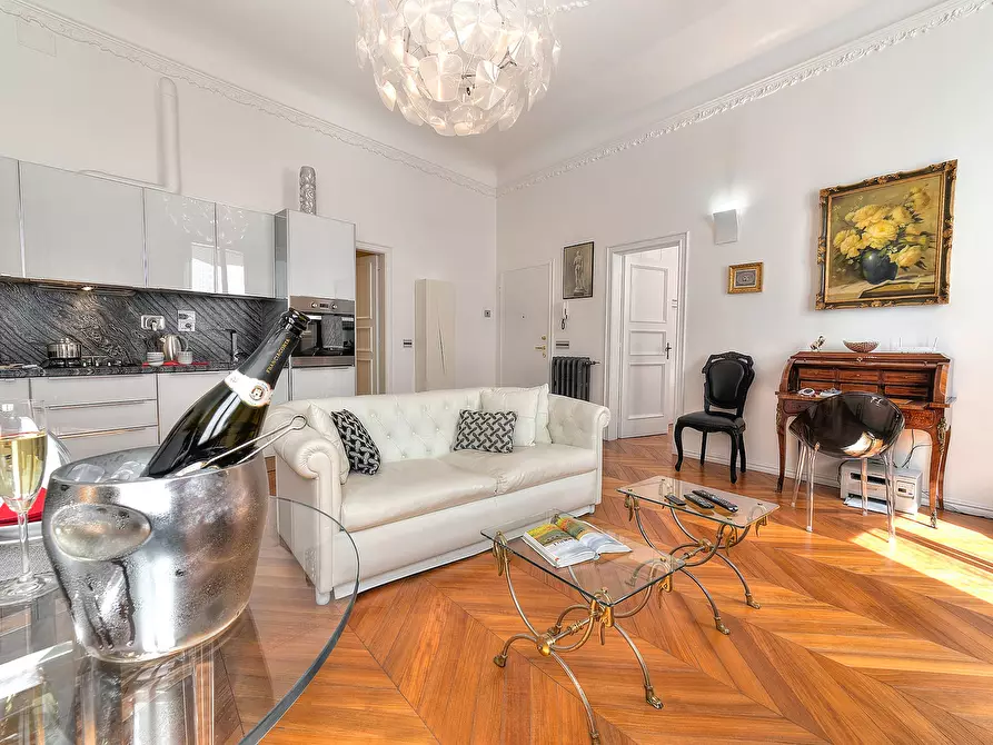 Immagine 10 di Appartamento in affitto  in Via del Melarancio a Firenze