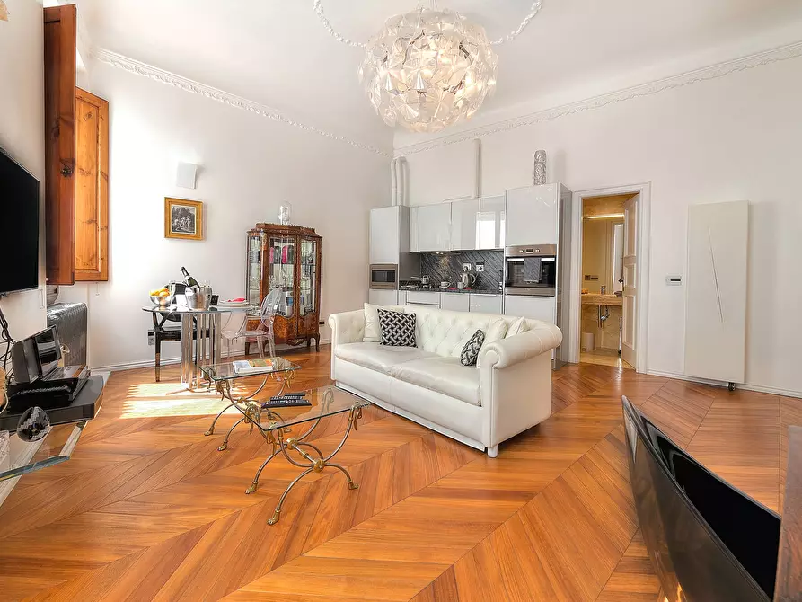 Immagine 9 di Appartamento in affitto  in Via del Melarancio a Firenze