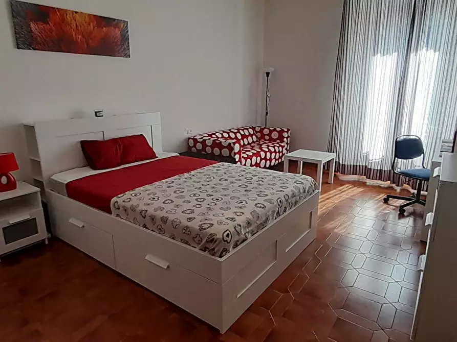 Immagine 1 di Camera in affitto  in Via dei Pandolfini a Firenze