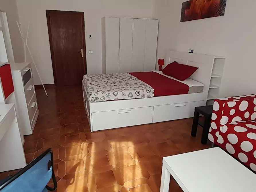 Immagine 2 di Camera in affitto  in Via dei Pandolfini a Firenze