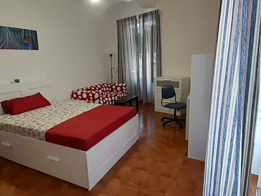 Immagine 2 di Camera in affitto  in Via dei Pandolfini a Firenze