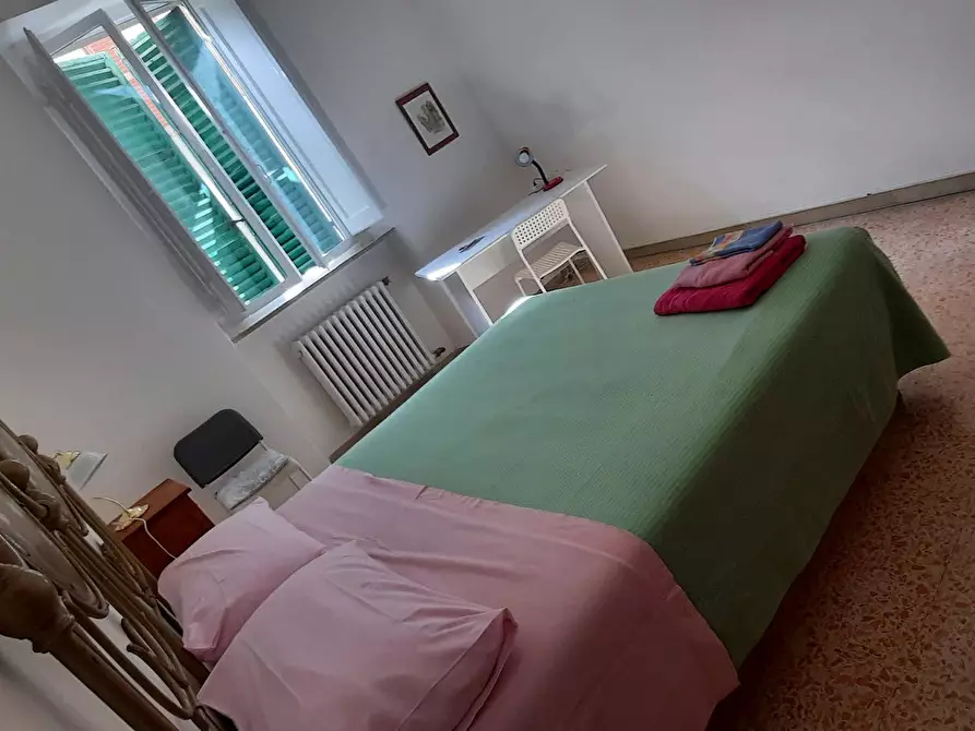 Immagine 3 di Camera in affitto  in Via Cartolari a Perugia