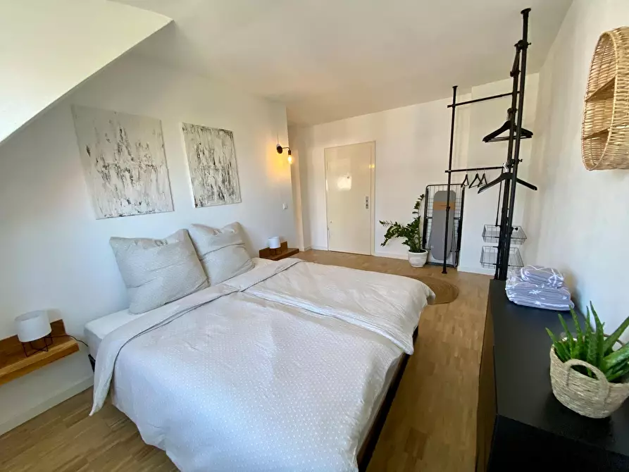 Immagine 7 di Appartamento in affitto  in Brückenstraße a Düsseldorf