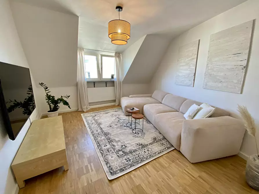 Immagine 3 di Appartamento in affitto  in Brückenstraße a Düsseldorf