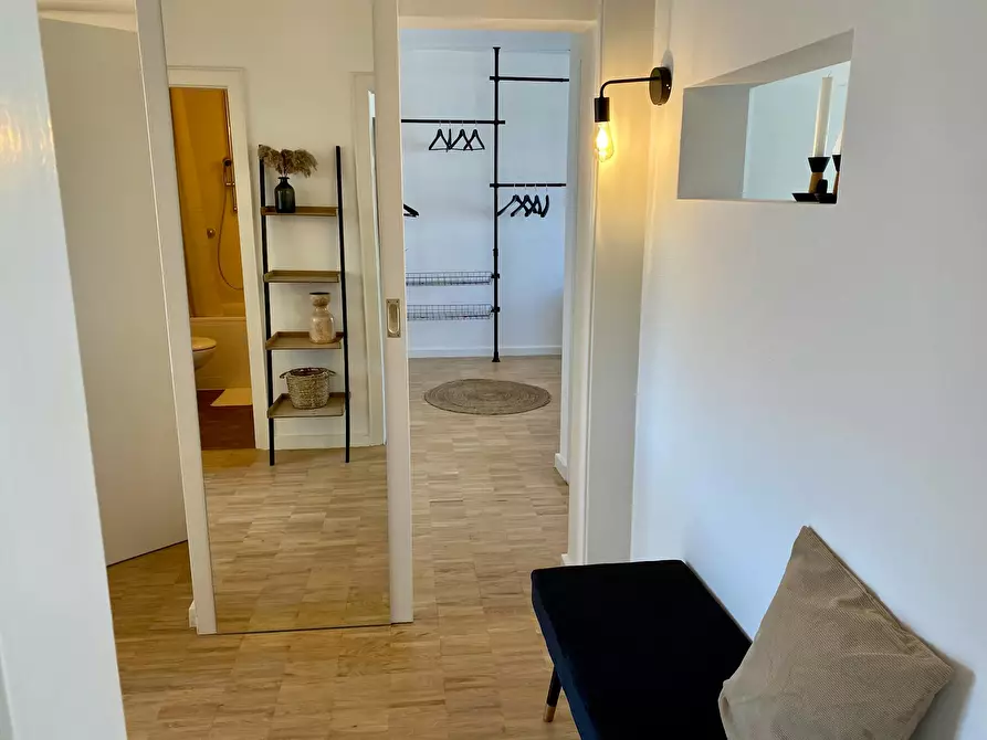 Immagine 5 di Appartamento in affitto  in Brückenstraße a Düsseldorf