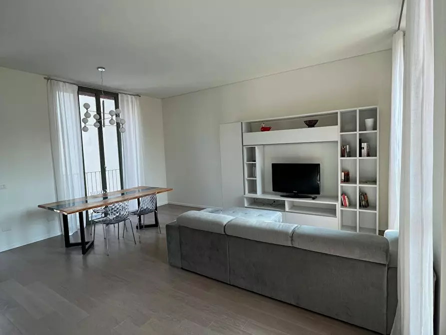 Immagine 3 di Appartamento in affitto  in Via Alfonso La Marmora a Milano