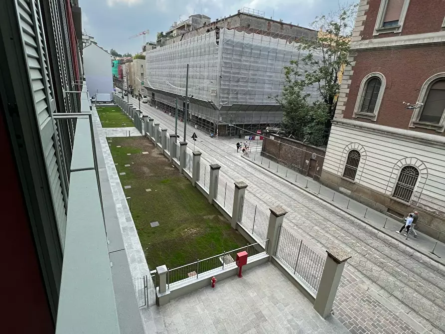 Immagine 7 di Appartamento in affitto  in Via Alfonso La Marmora a Milano