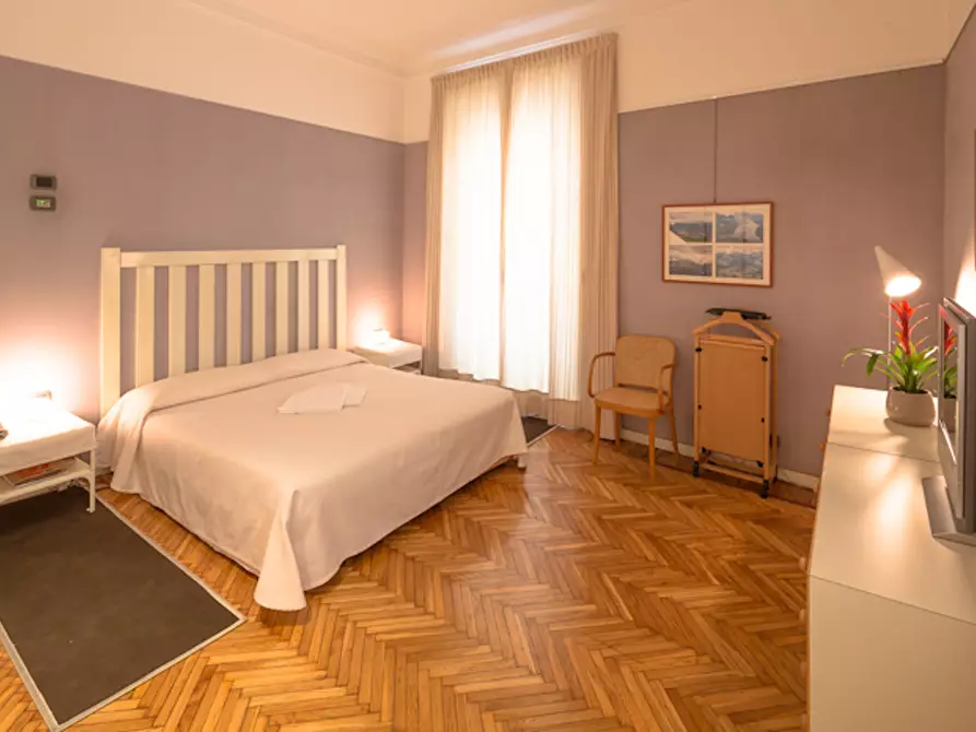 Immagine 1 di Appartamento in affitto  in Via Borgonuovo a Milano