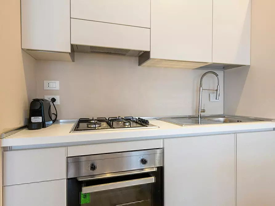 Immagine 8 di Appartamento in affitto  in Via Giuseppe Saverio Mercadante a Firenze