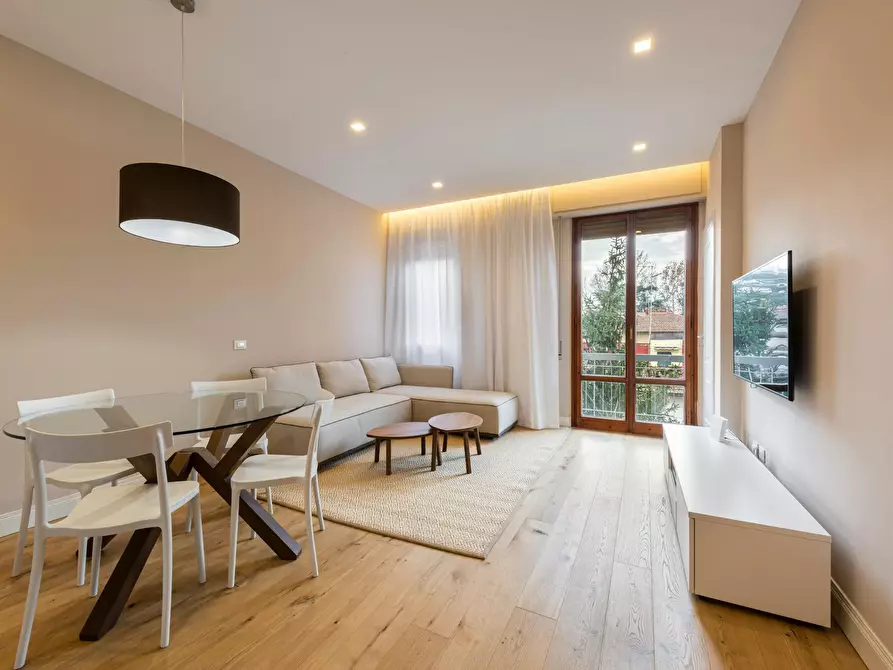 Immagine 6 di Appartamento in affitto  in Via Giuseppe Saverio Mercadante a Firenze