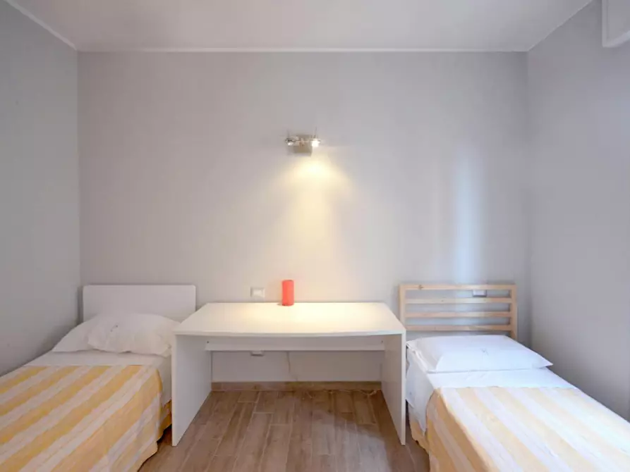 Immagine 5 di Appartamento in affitto  in Via Bordighera a Milano
