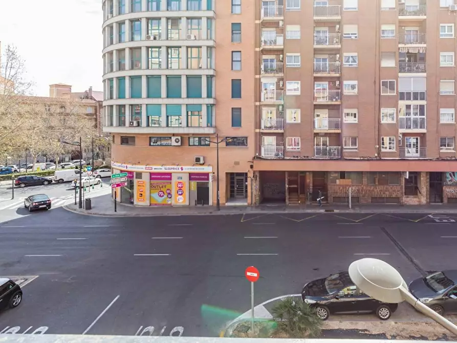 Immagine 4 di Camera in affitto  in Avinguda Doctor Peset Aleixandre a Valencia