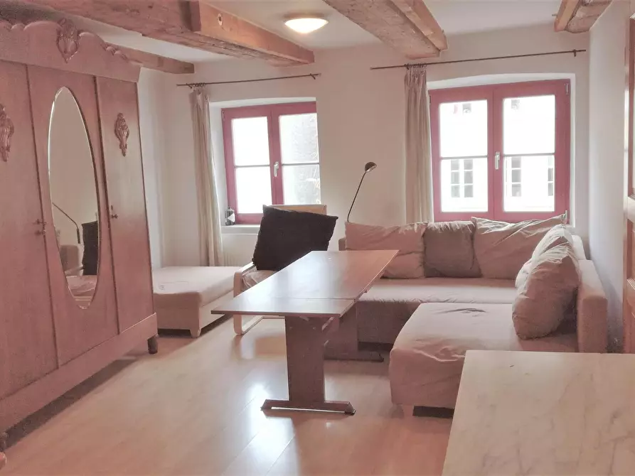 Immagine 1 di Casa indipendente in affitto  in Tal a München