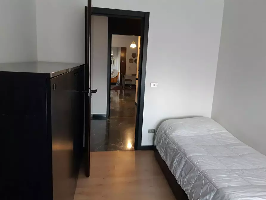 Immagine 3 di Camera in affitto  in Via Merano a Padova