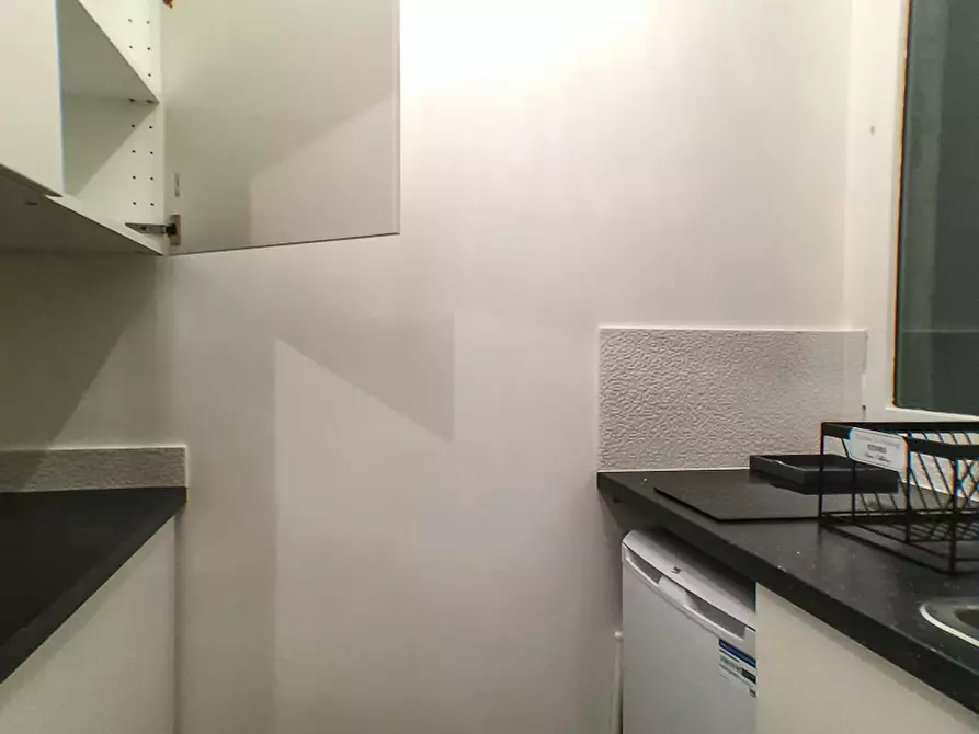 Immagine 4 di Appartamento in affitto  in Rue de Verneuil a Paris 07