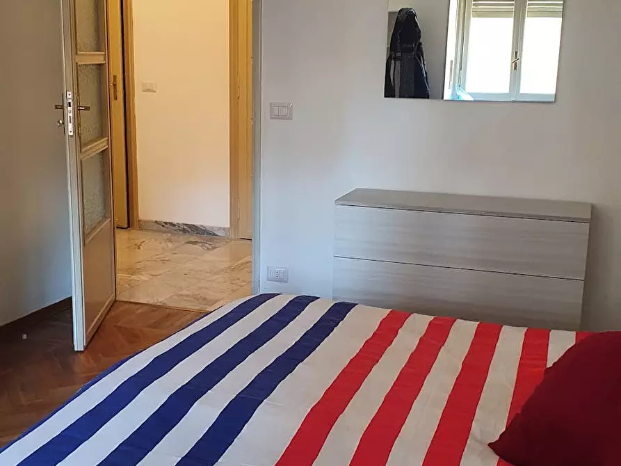 Immagine 4 di Camera in affitto  in Via Susa a Torino