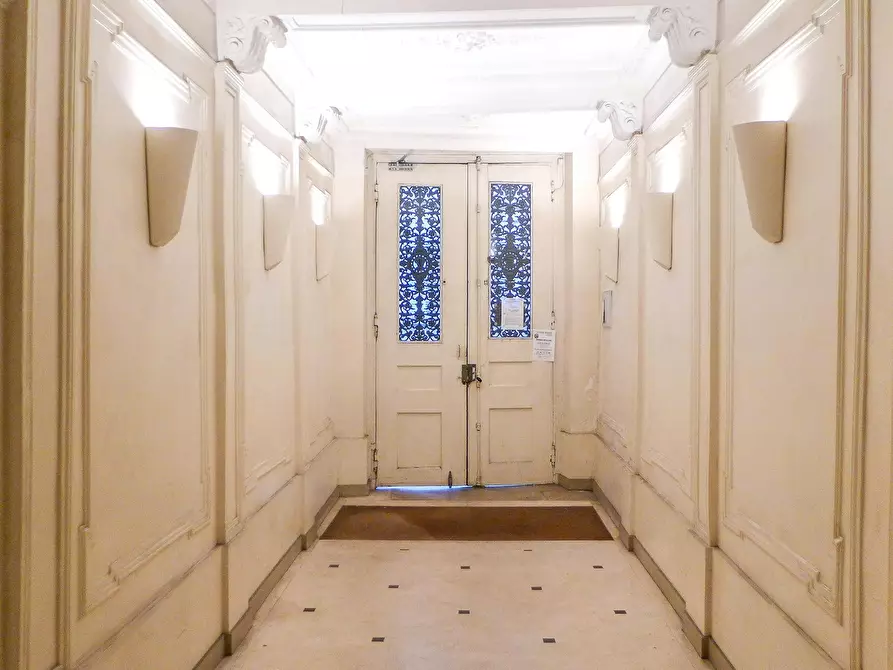 Immagine 4 di Appartamento in affitto  in Rue d'Assas a Paris 06