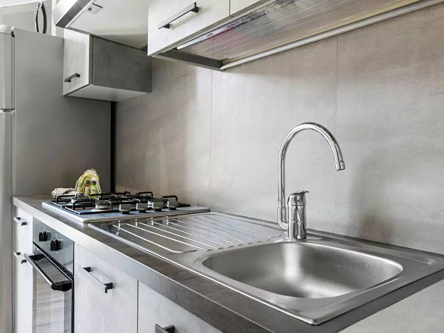 Immagine 6 di Camera in affitto  in Via Alberto Dallolio a Bologna