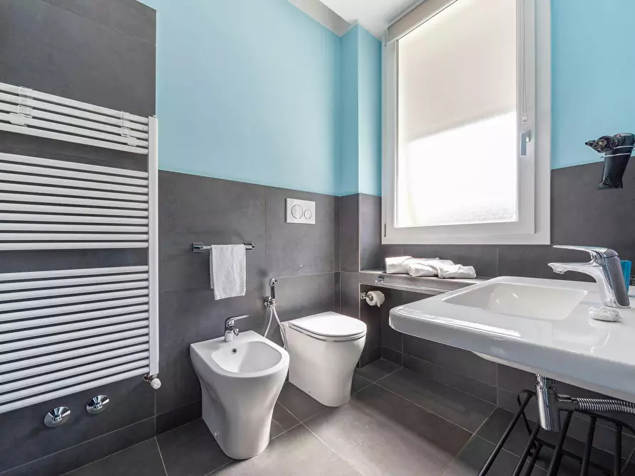 Immagine 4 di Camera in affitto  in Via Alberto Dallolio a Bologna