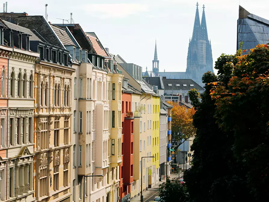 Immagine 1 di Appartamento in affitto  in Krefelder Straße a Köln