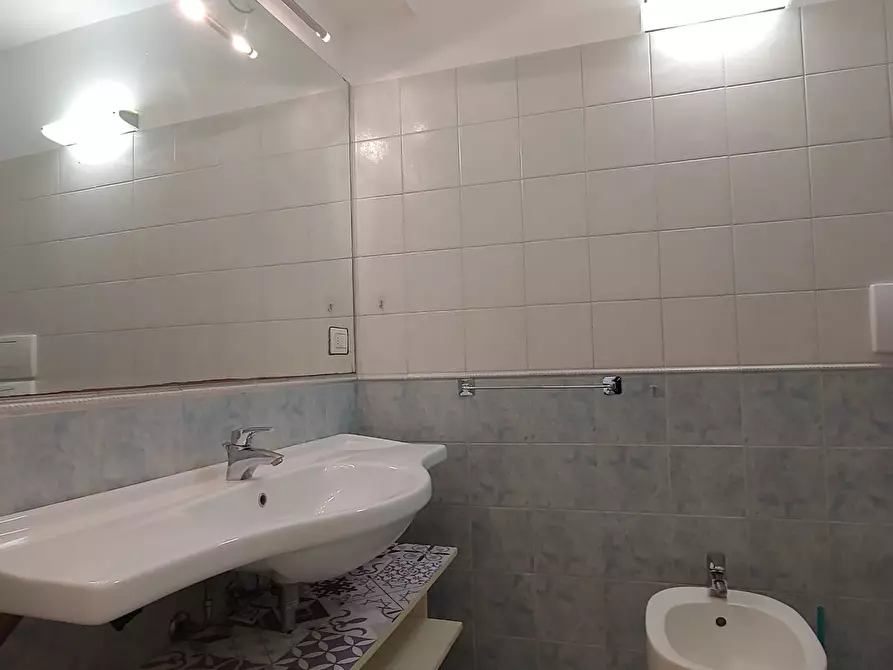 Immagine 9 di Appartamento in affitto  in Via Begatto a Bologna