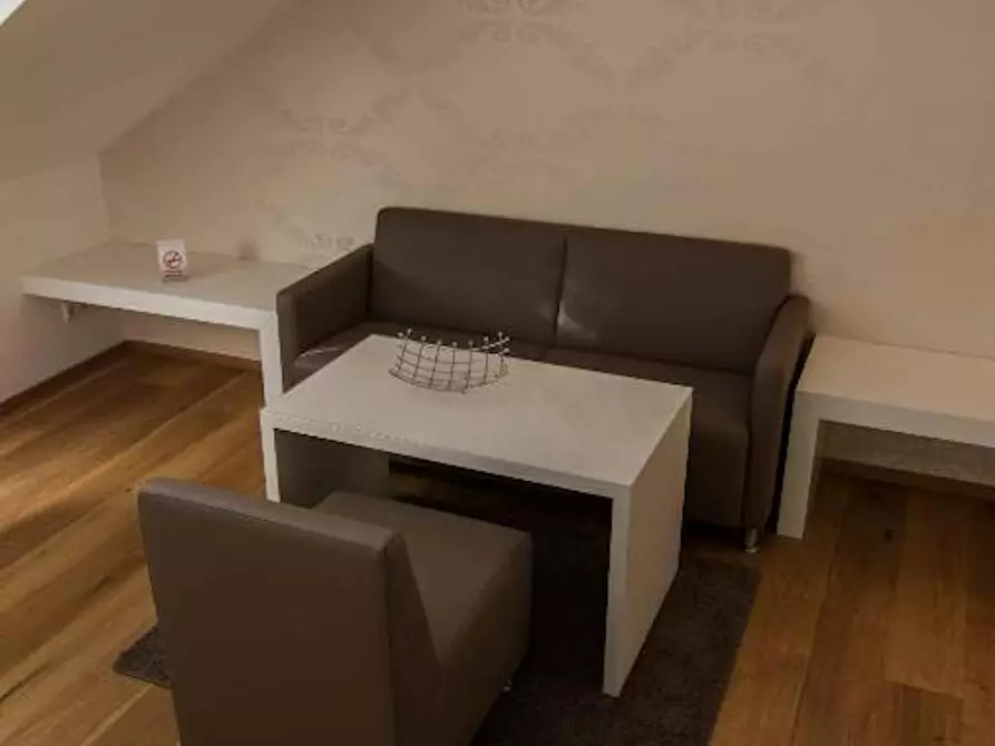 Immagine 3 di Appartamento in affitto  in Herzogstraße a Düsseldorf