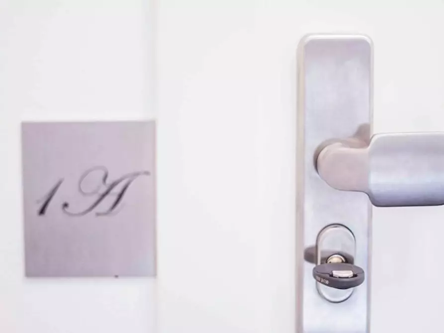Immagine 10 di Appartamento in affitto  in Herzogstraße a Düsseldorf