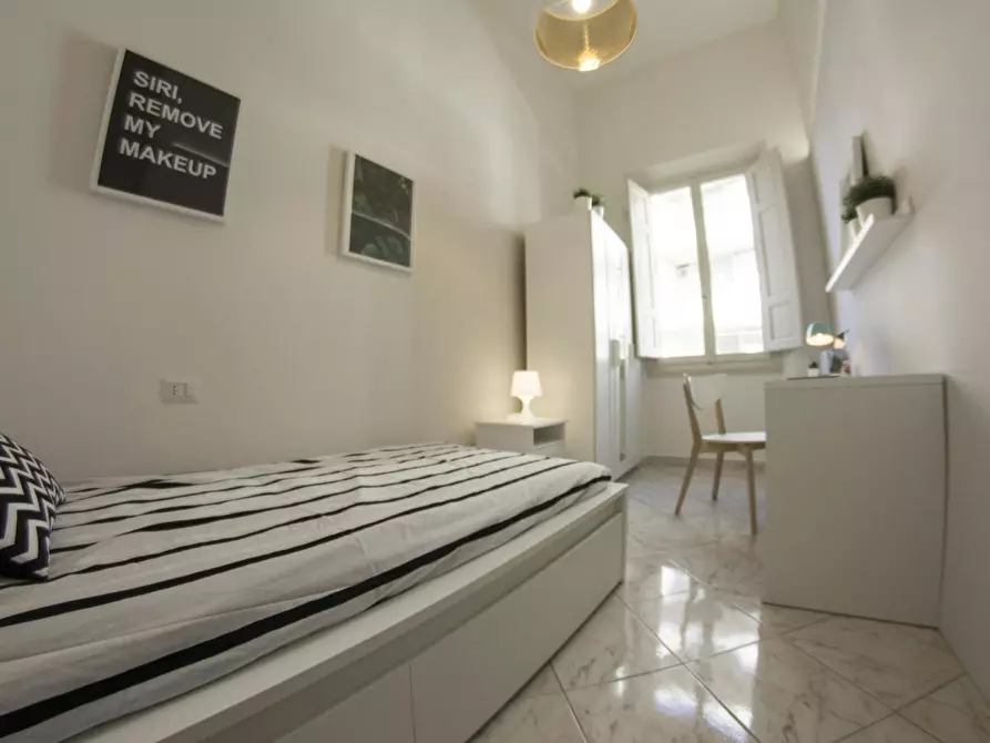 Immagine 3 di Camera in affitto  in Via Giotto a Firenze