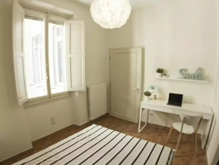 Immagine 2 di Camera in affitto  in Via Giotto a Firenze