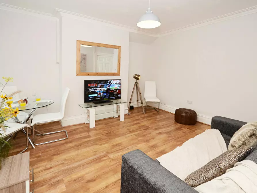 Immagine 9 di Casa indipendente in affitto  in Walthall Street a Crewe