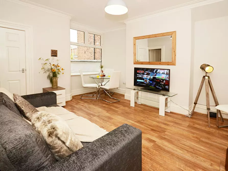 Immagine 8 di Casa indipendente in affitto  in Walthall Street a Crewe