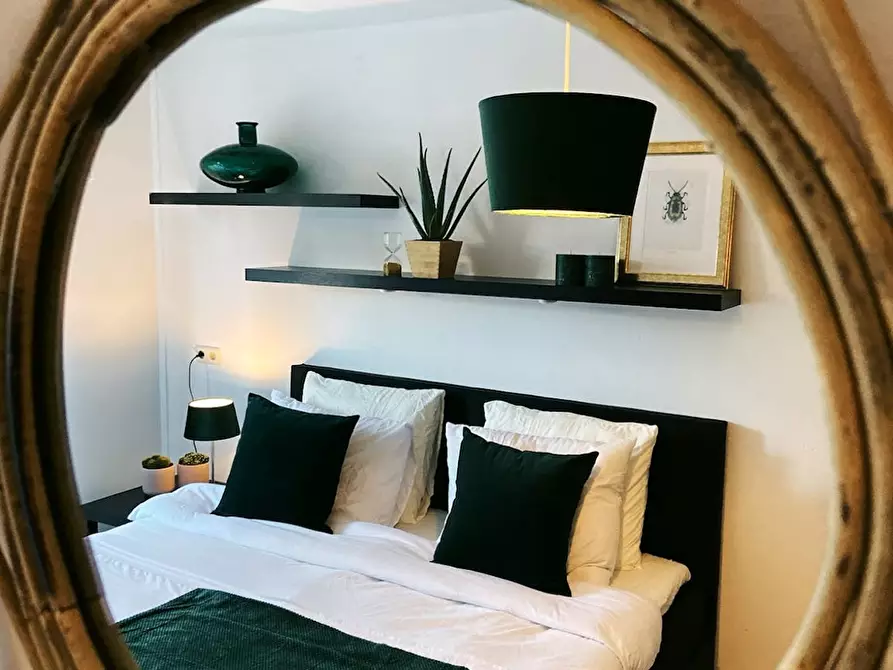 Immagine 3 di Appartamento in affitto  in Alberdingk Thijmstraat a Utrecht