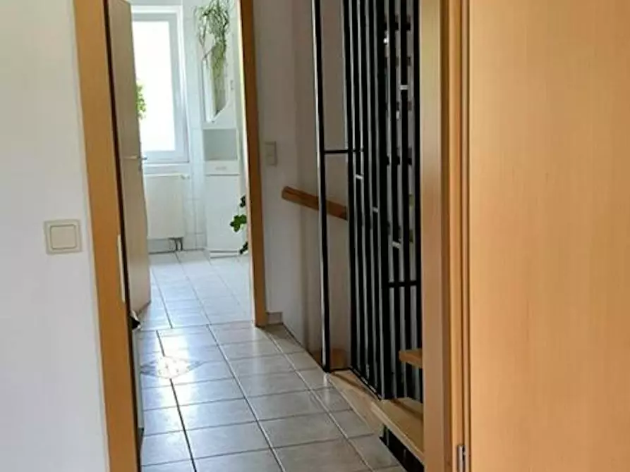 Immagine 5 di Casa indipendente in affitto  in Franz-Raveaux-Straße a Köln