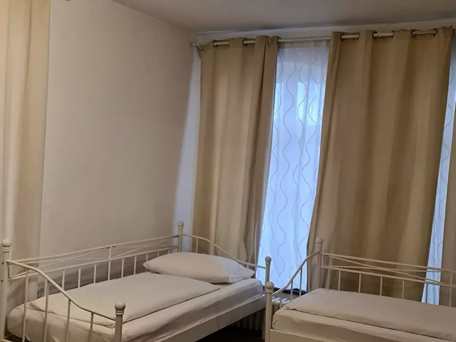 Immagine 10 di Appartamento in affitto  in Lintgasse a Köln