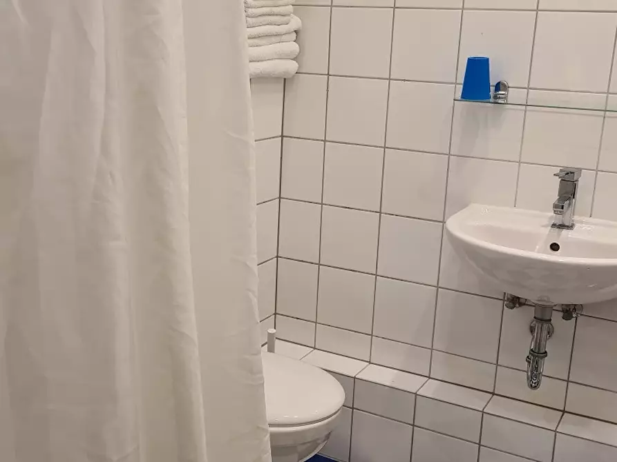 Immagine 6 di Appartamento in affitto  in Lintgasse a Köln
