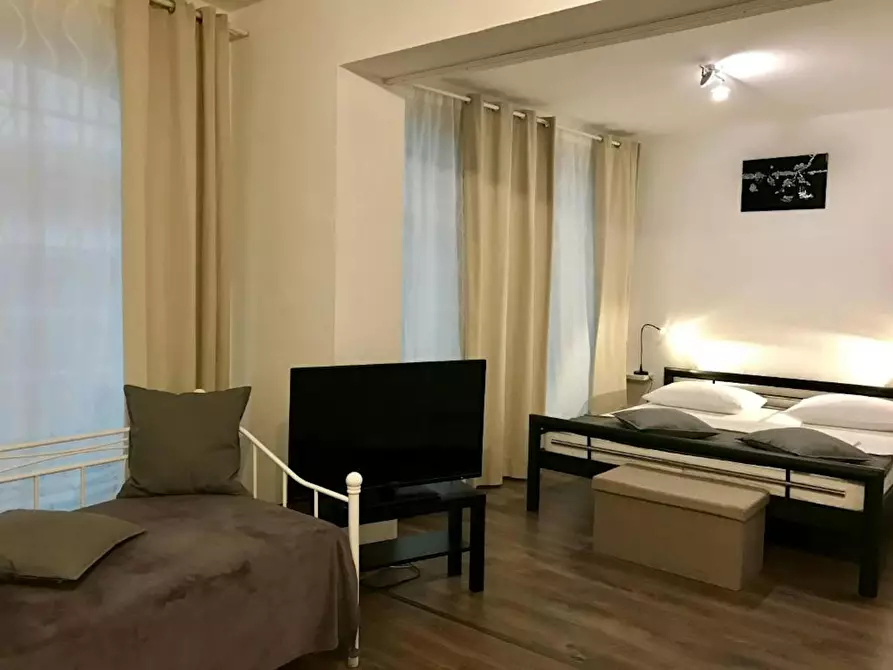 Immagine 1 di Appartamento in affitto  in Lintgasse a Köln