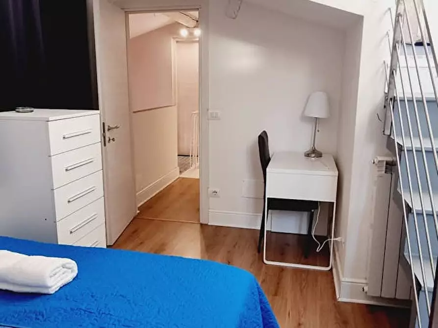 Immagine 9 di Camera in affitto  in Via dei Martiri del Popolo a Firenze