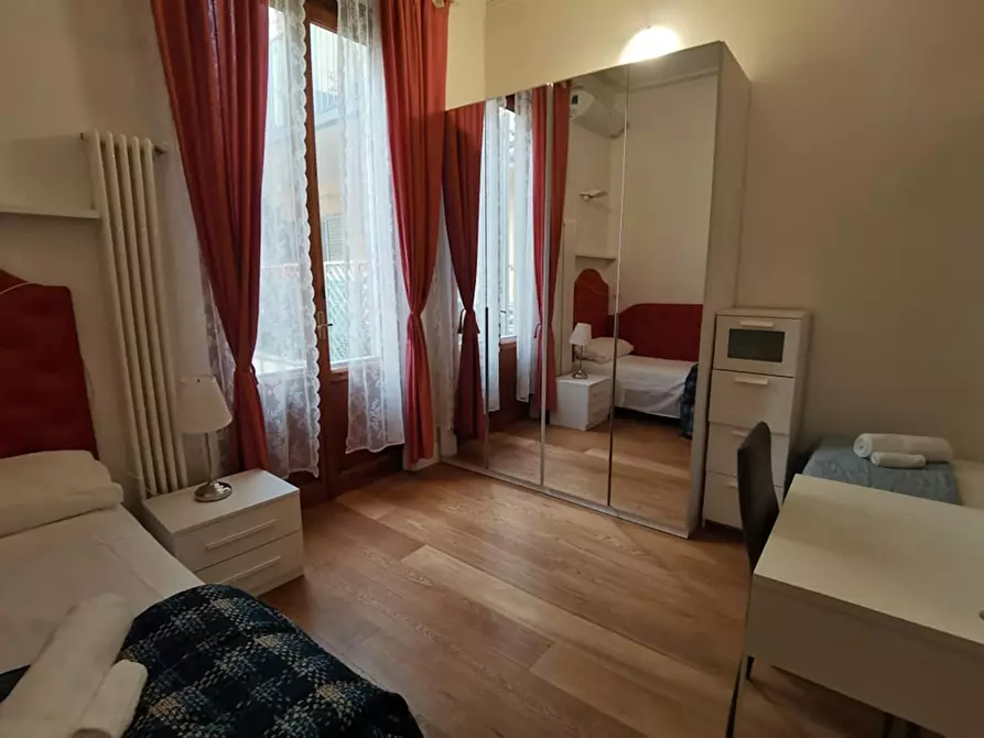 Immagine 6 di Camera in affitto  in Via dei Martiri del Popolo a Firenze